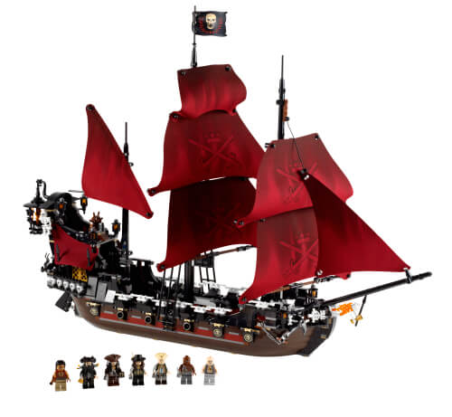 4195 display case leog pirates of the caribbean queen anne's revenge