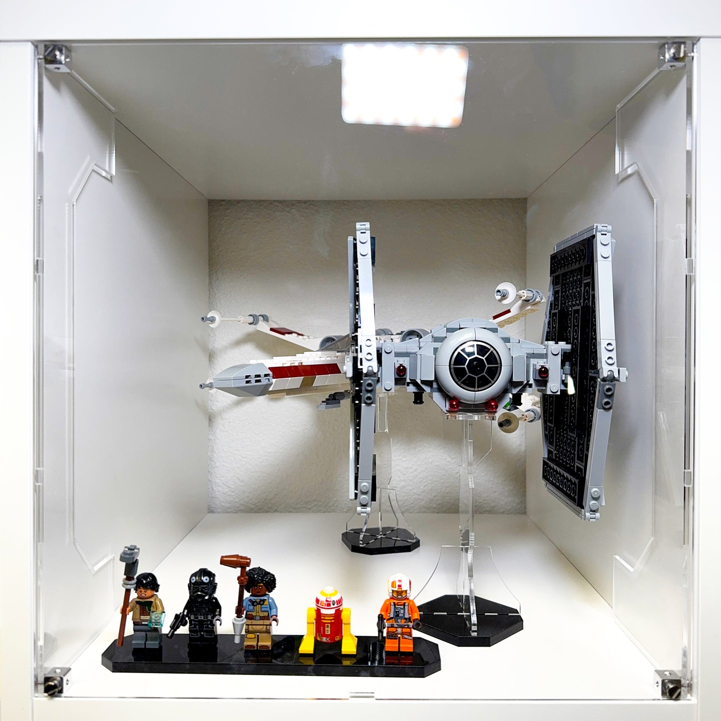 Display Stand for LEGO 75383 Star Wars TIE Fighter X-Wing Mash-up